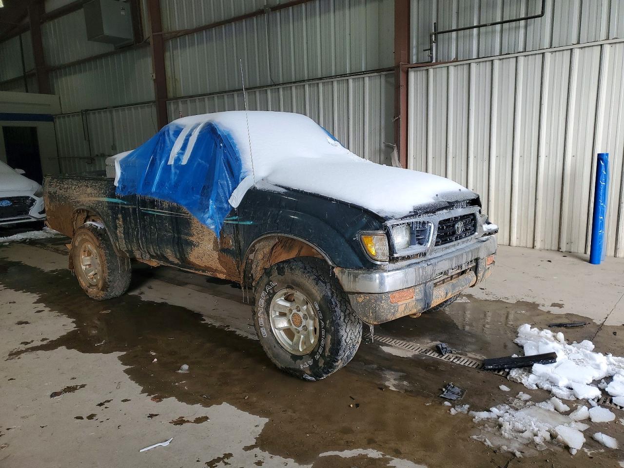 1997 TOYOTA TACOMA photo 4
