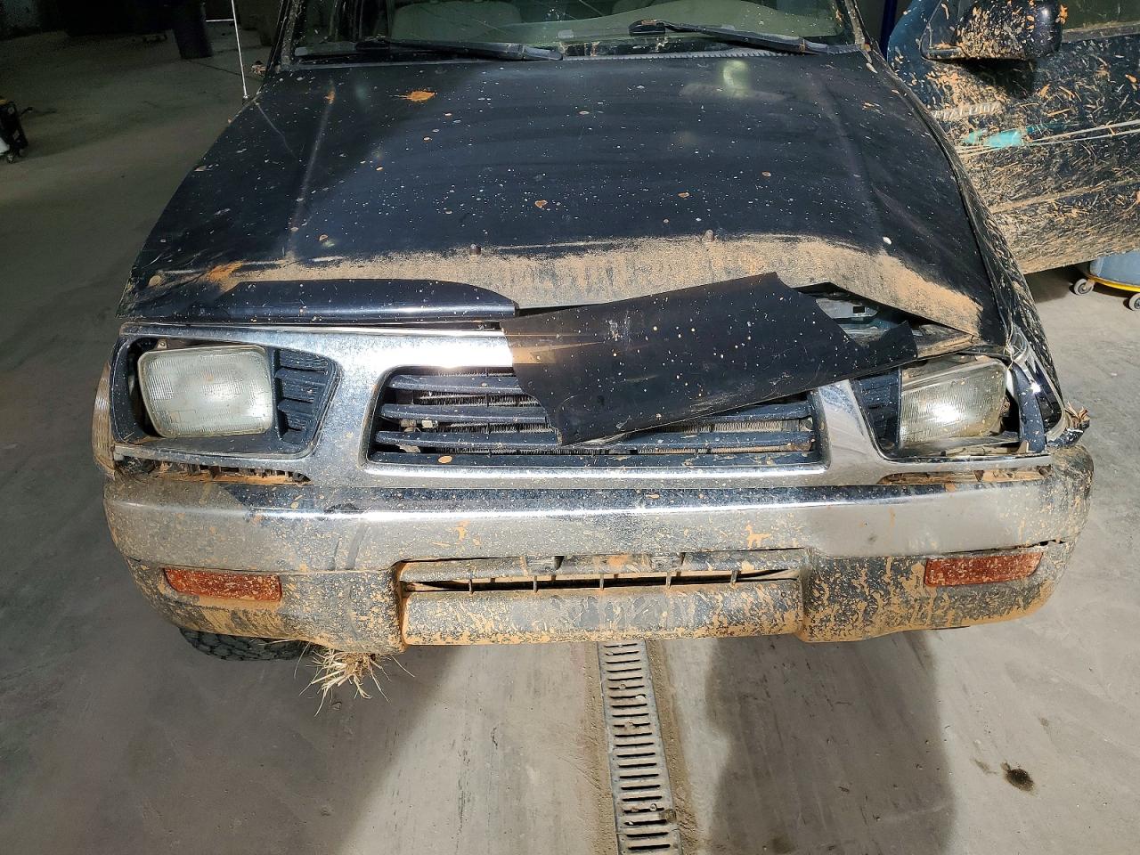 1997 TOYOTA TACOMA photo 11