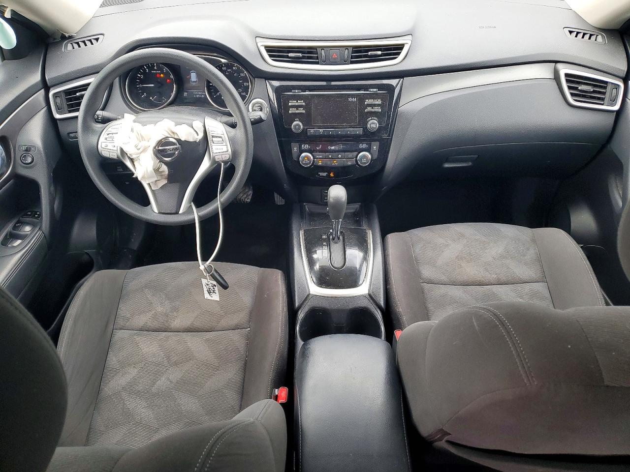 2016 NISSAN ROGUE SV photo 8