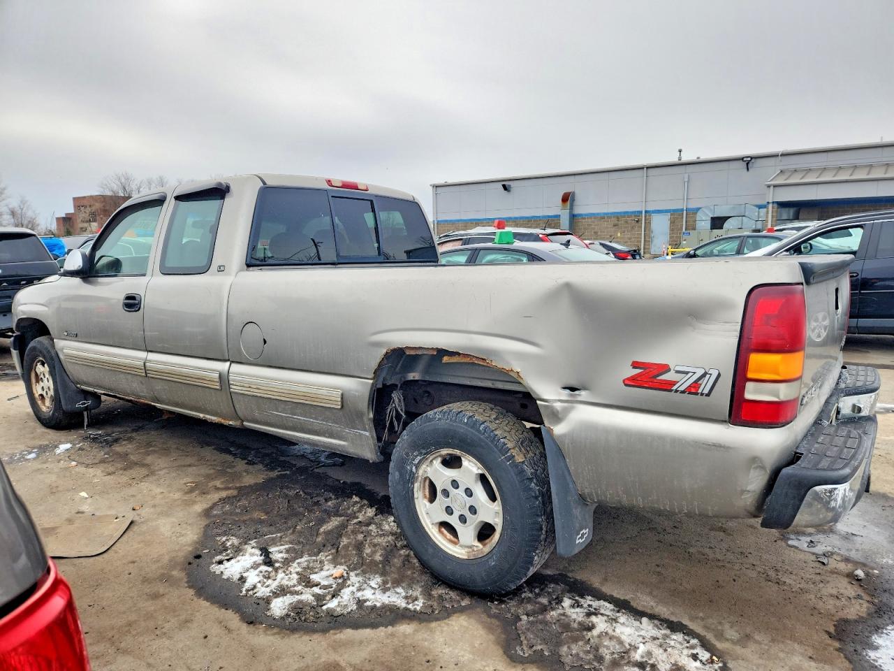 2000 CHEVROLET SILVERADO K1500 photo 2