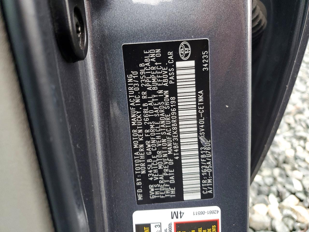 2011 TOYOTA CAMRY BASE photo 12