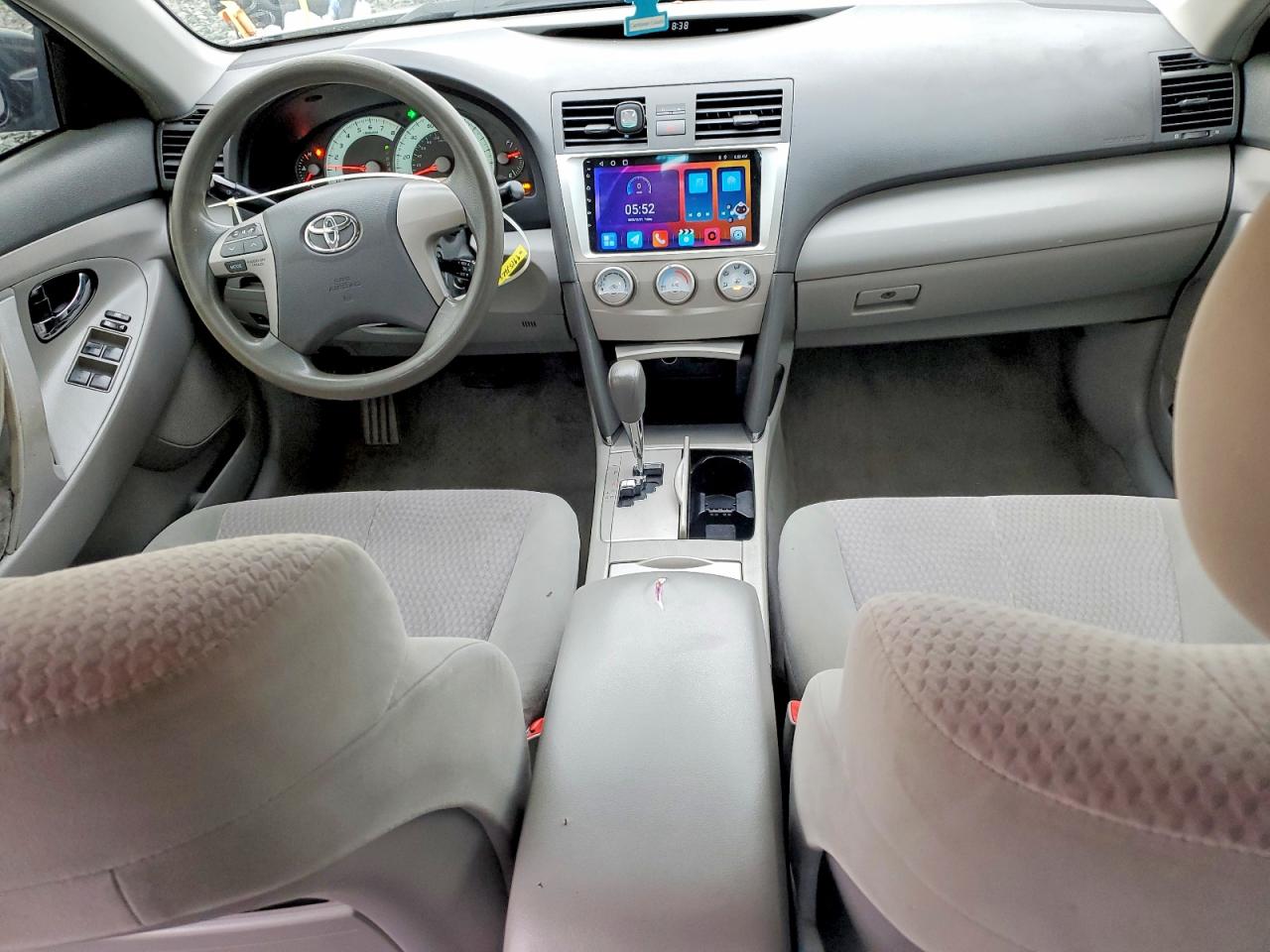 2011 TOYOTA CAMRY BASE photo 8