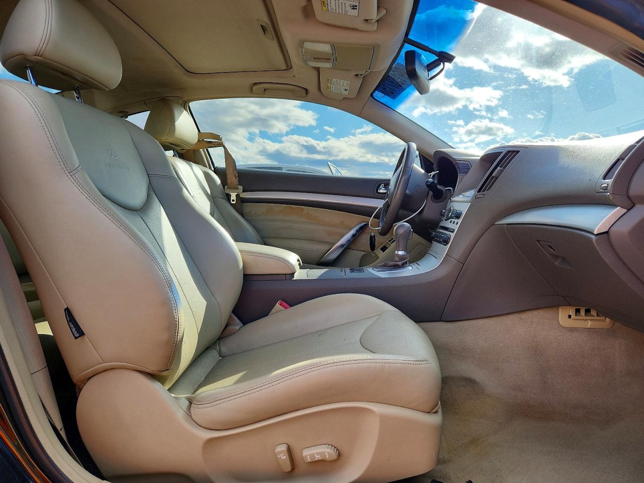 2008 INFINITI G37 BASE photo 10