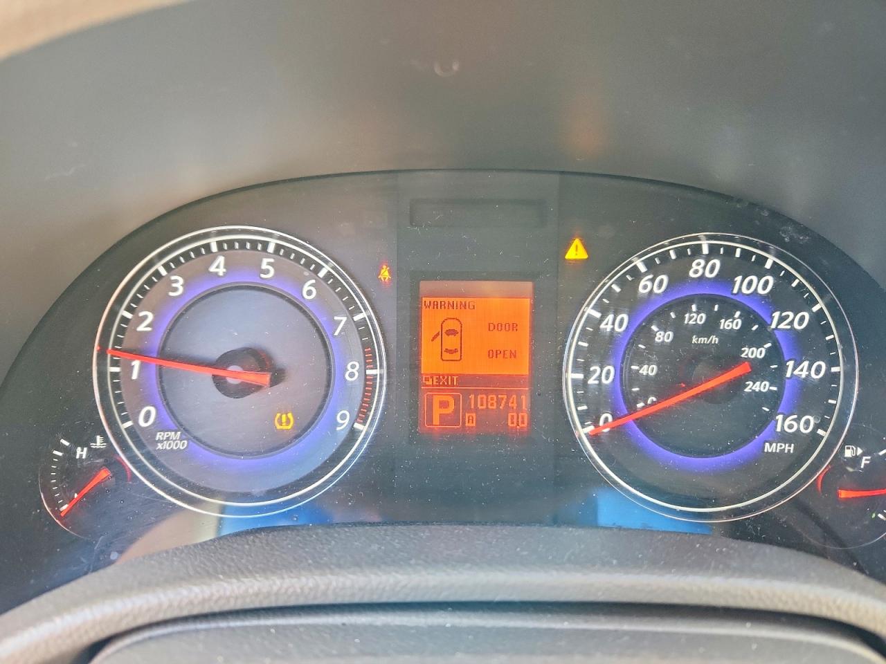2008 INFINITI G37 BASE photo 9