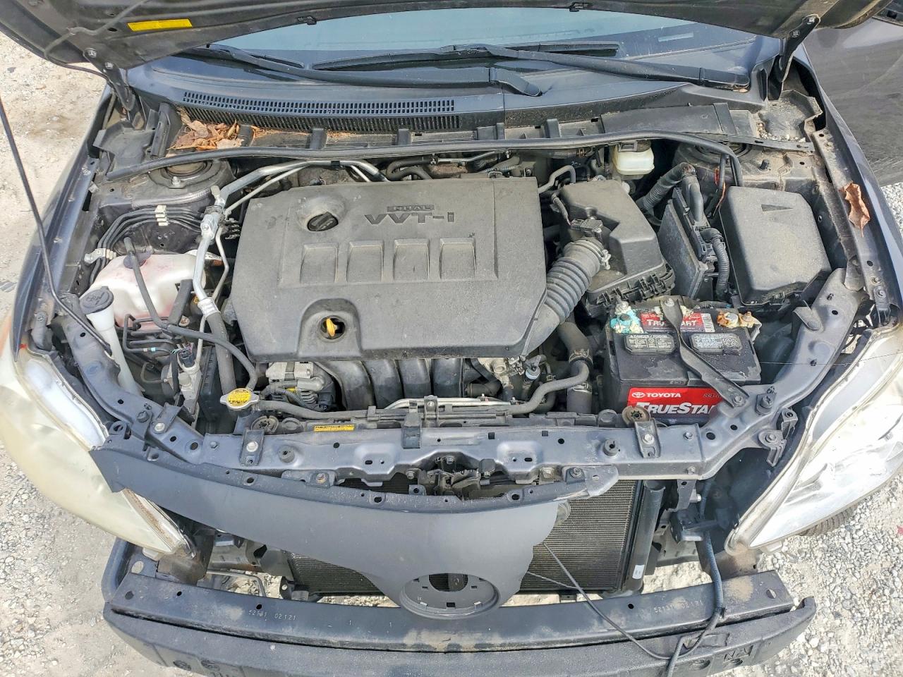 2011 TOYOTA COROLLA BASE photo 11