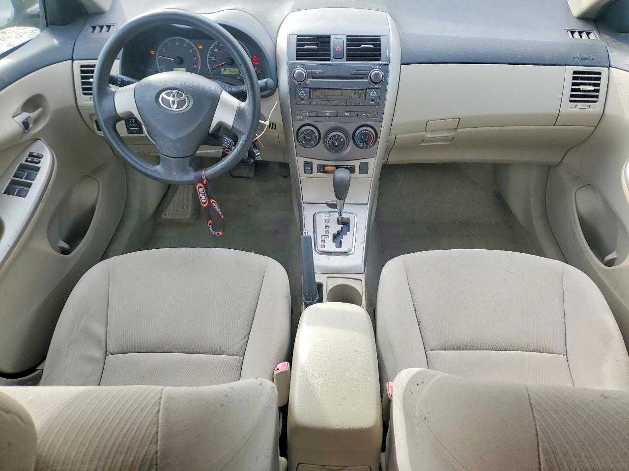 2011 TOYOTA COROLLA BASE photo 8