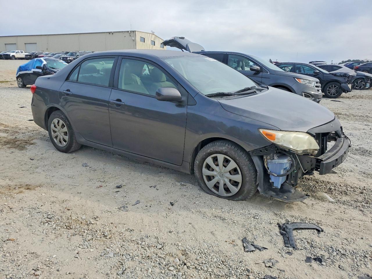 2011 TOYOTA COROLLA BASE photo 4