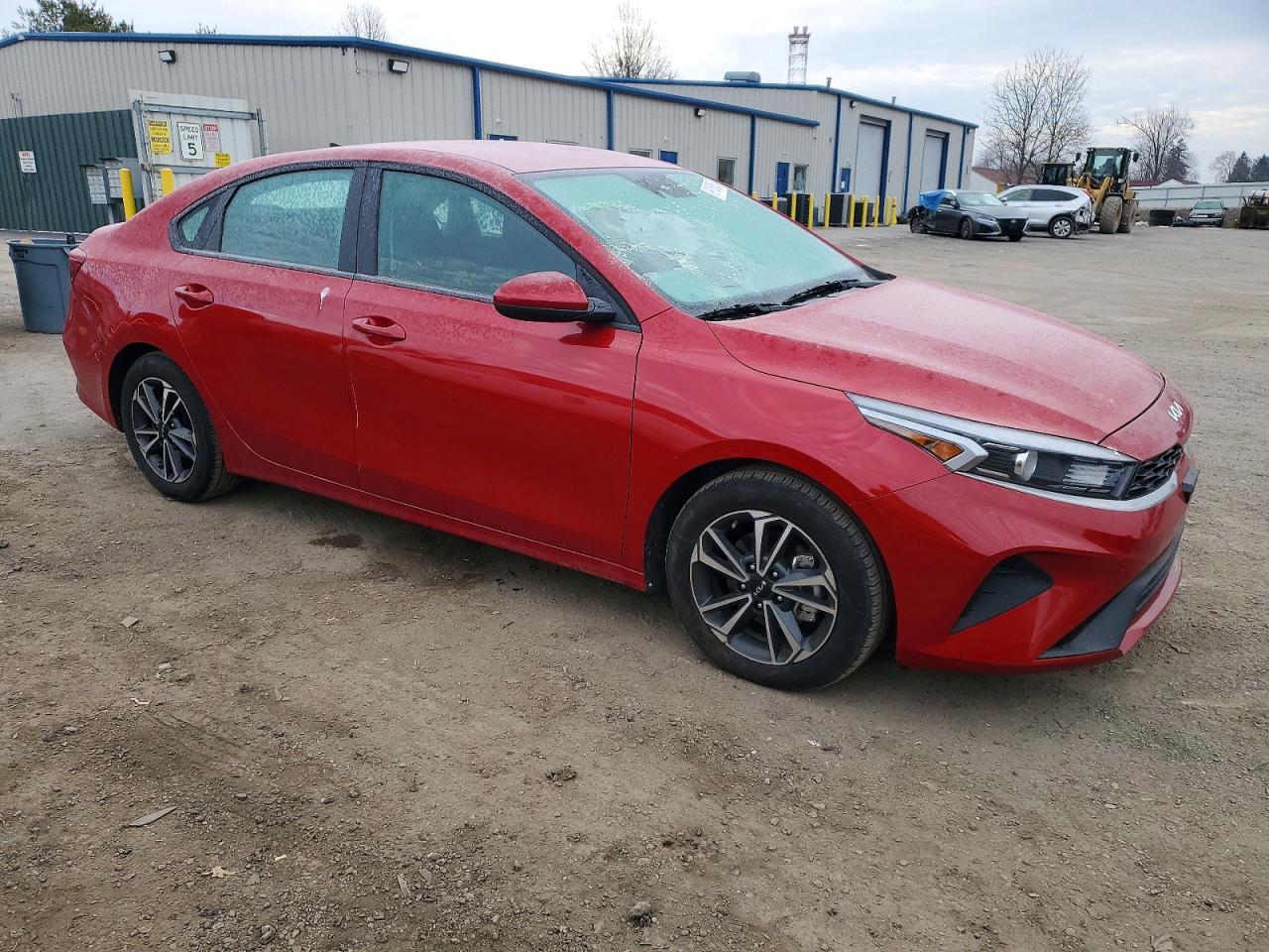 2024 KIA FORTE LX photo 4