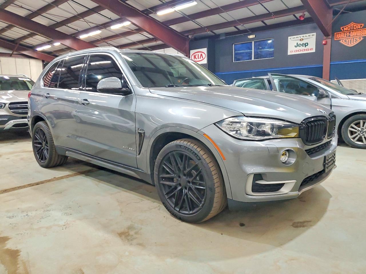 2015 BMW X5 XDRIVE35D photo 4