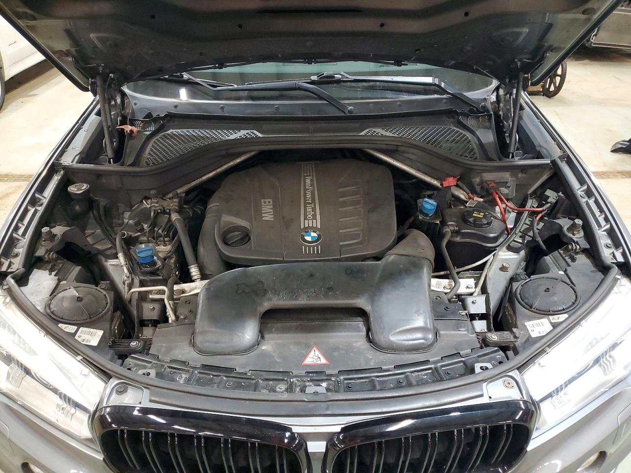 2015 BMW X5 XDRIVE35D photo 12