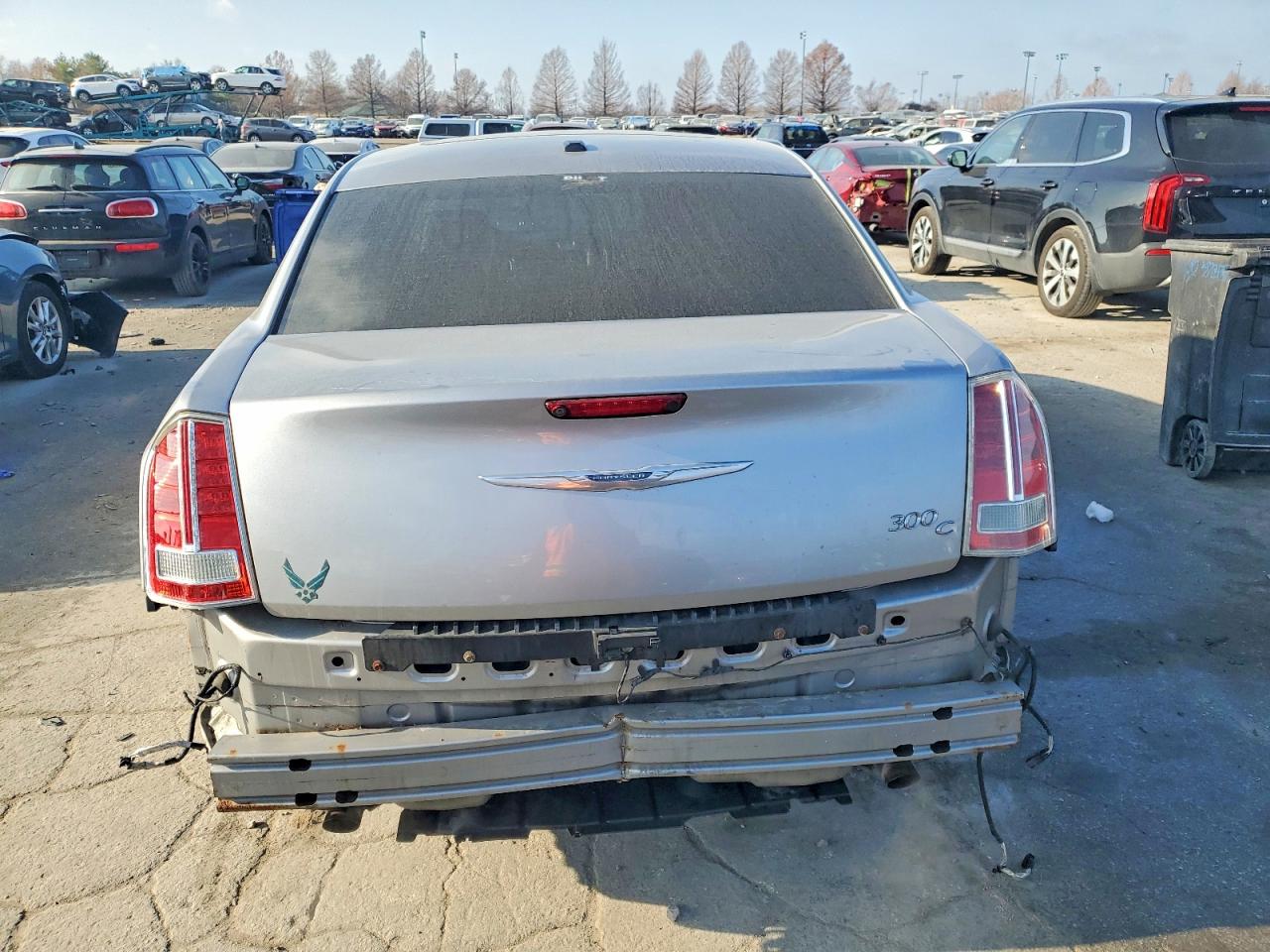 2011 CHRYSLER 300C photo 6