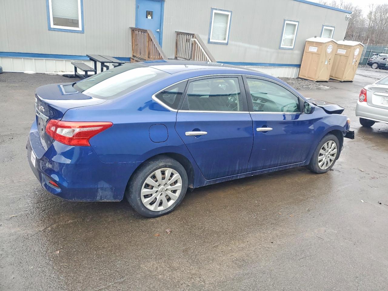 2019 NISSAN SENTRA S photo 3