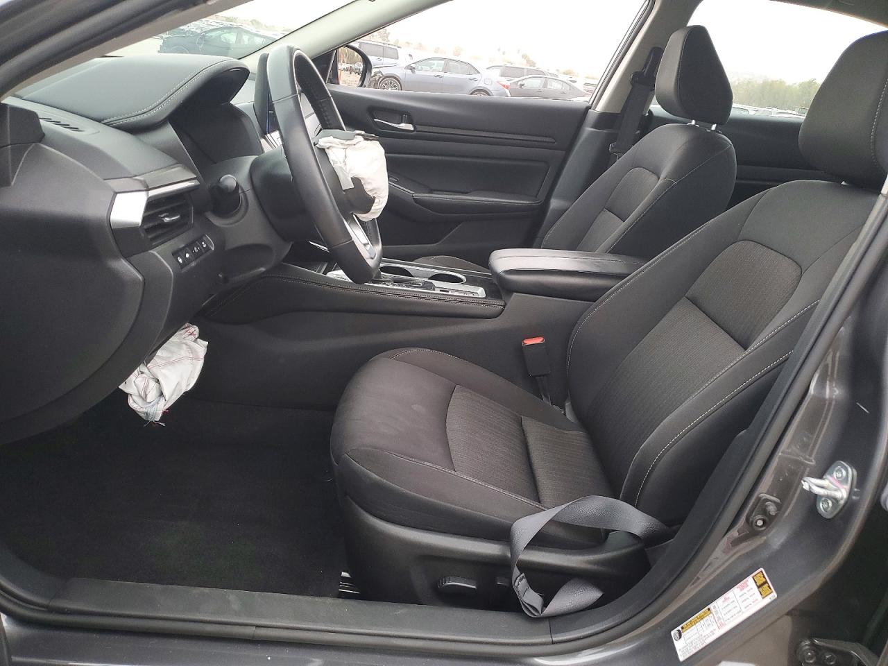 2024 NISSAN ALTIMA SV photo 13