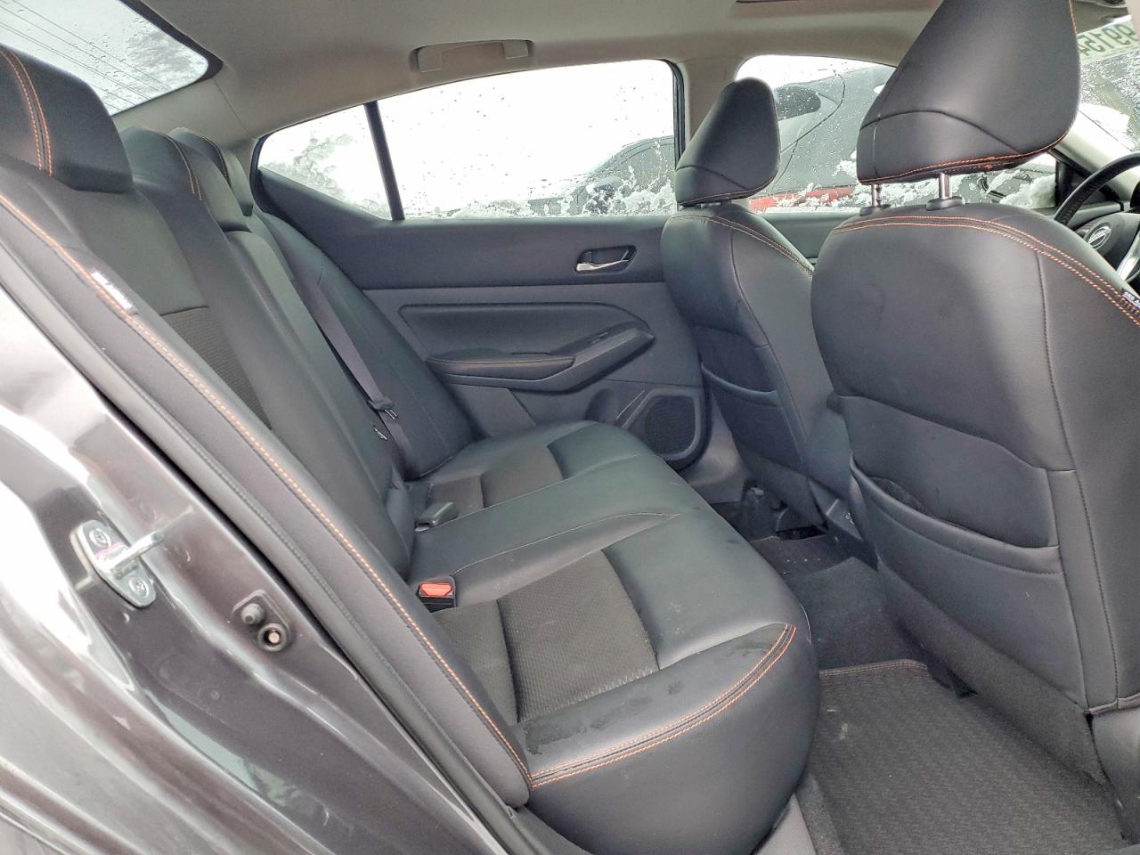 2019 NISSAN ALTIMA SR photo 10