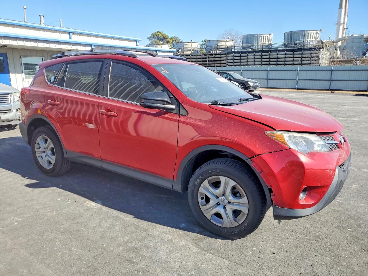 2015 TOYOTA RAV4 LE photo 4