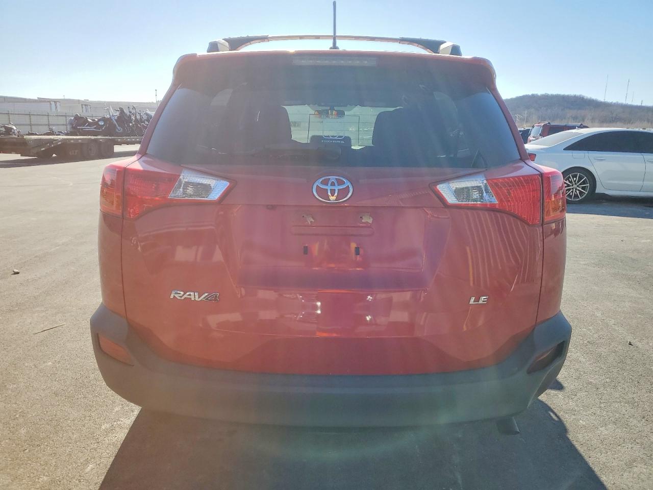 2015 TOYOTA RAV4 LE photo 6