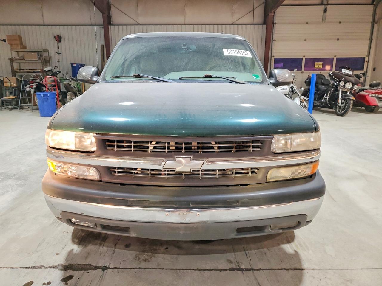 2002 CHEVROLET SILVERADO C1500 photo 5