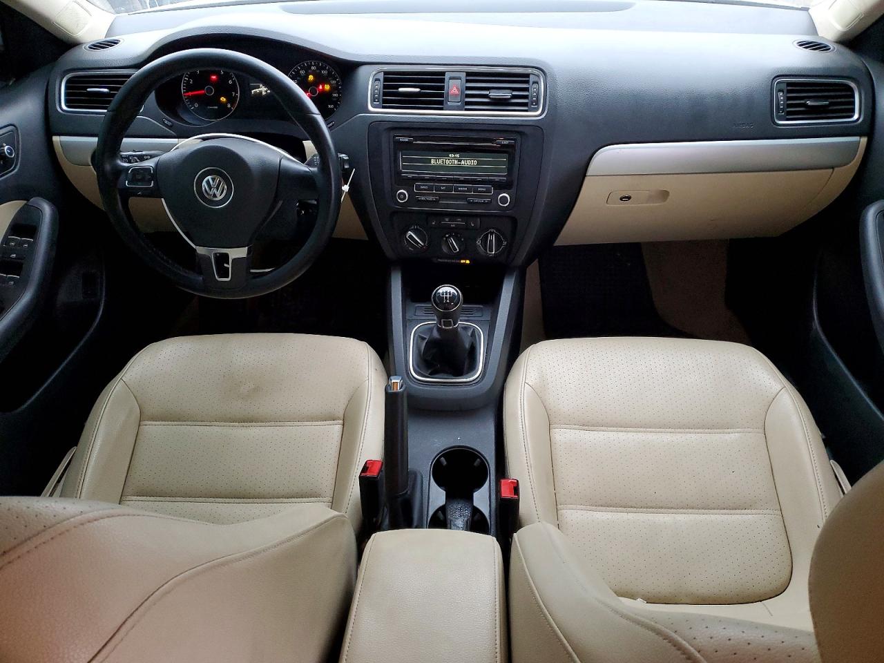 2014 VOLKSWAGEN JETTA SE photo 8