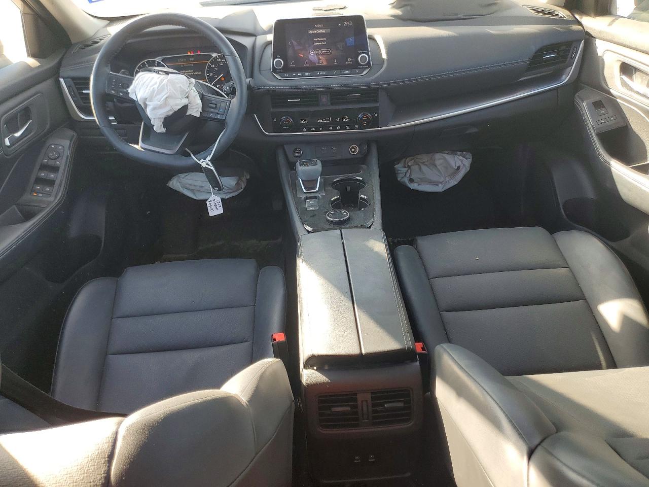 2025 NISSAN ROGUE SV photo 8