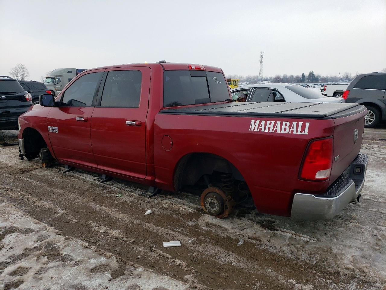 2014 RAM 1500 SLT photo 2