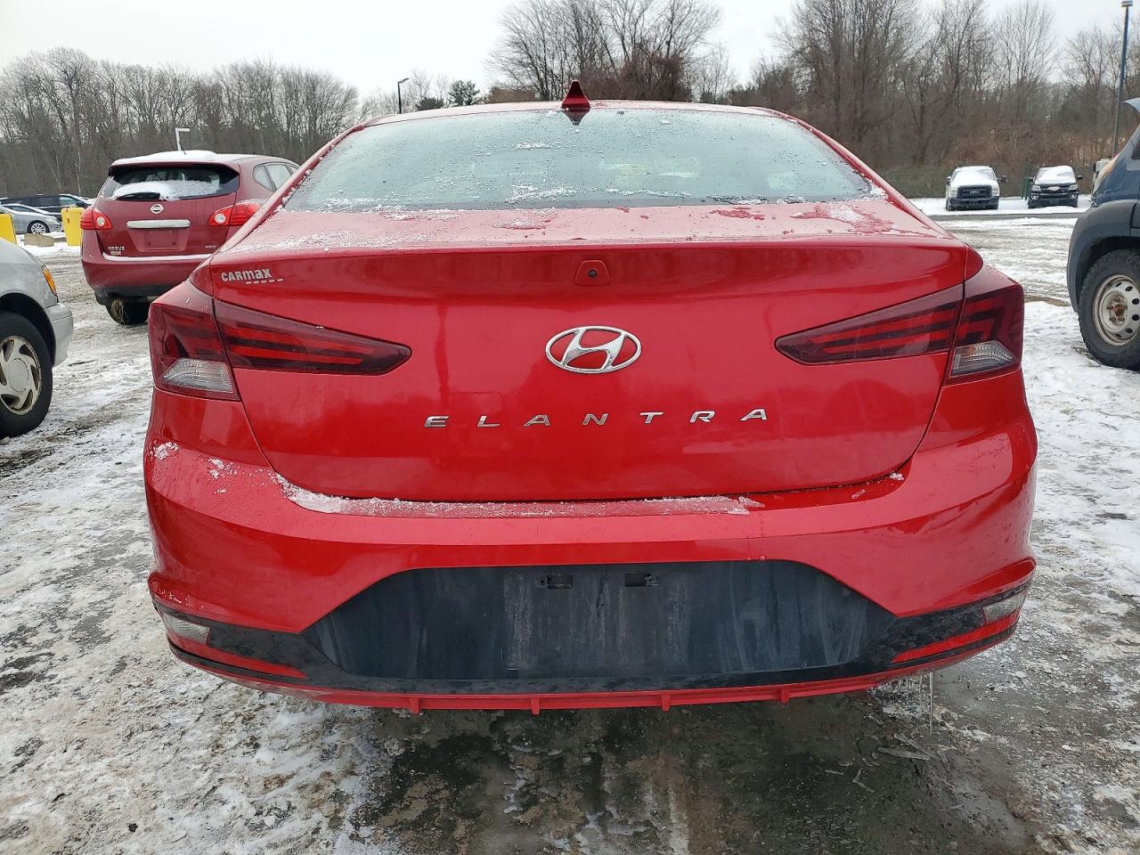 2020 HYUNDAI ELANTRA SEL photo 6