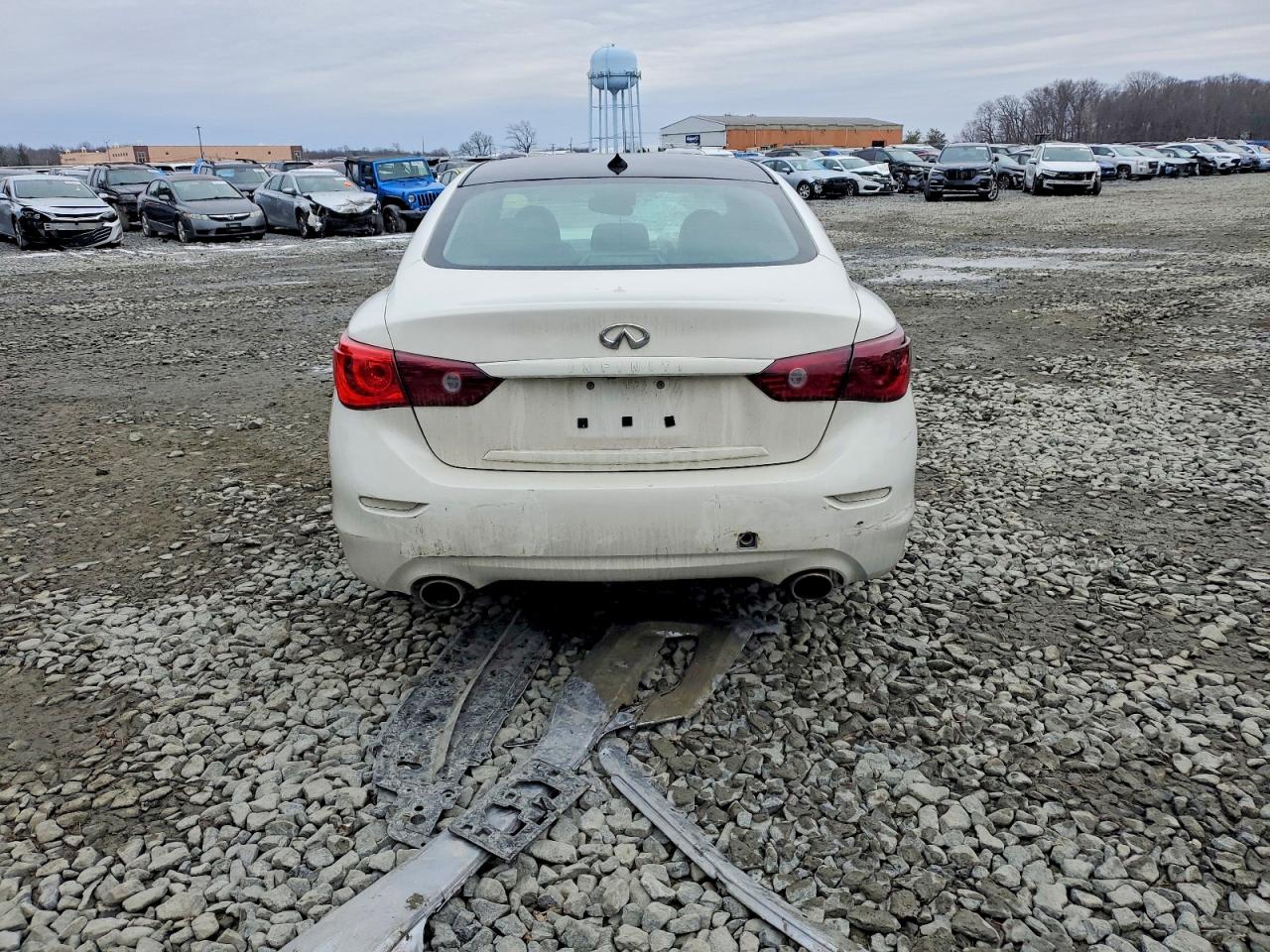 2015 INFINITI Q50 BASE photo 6