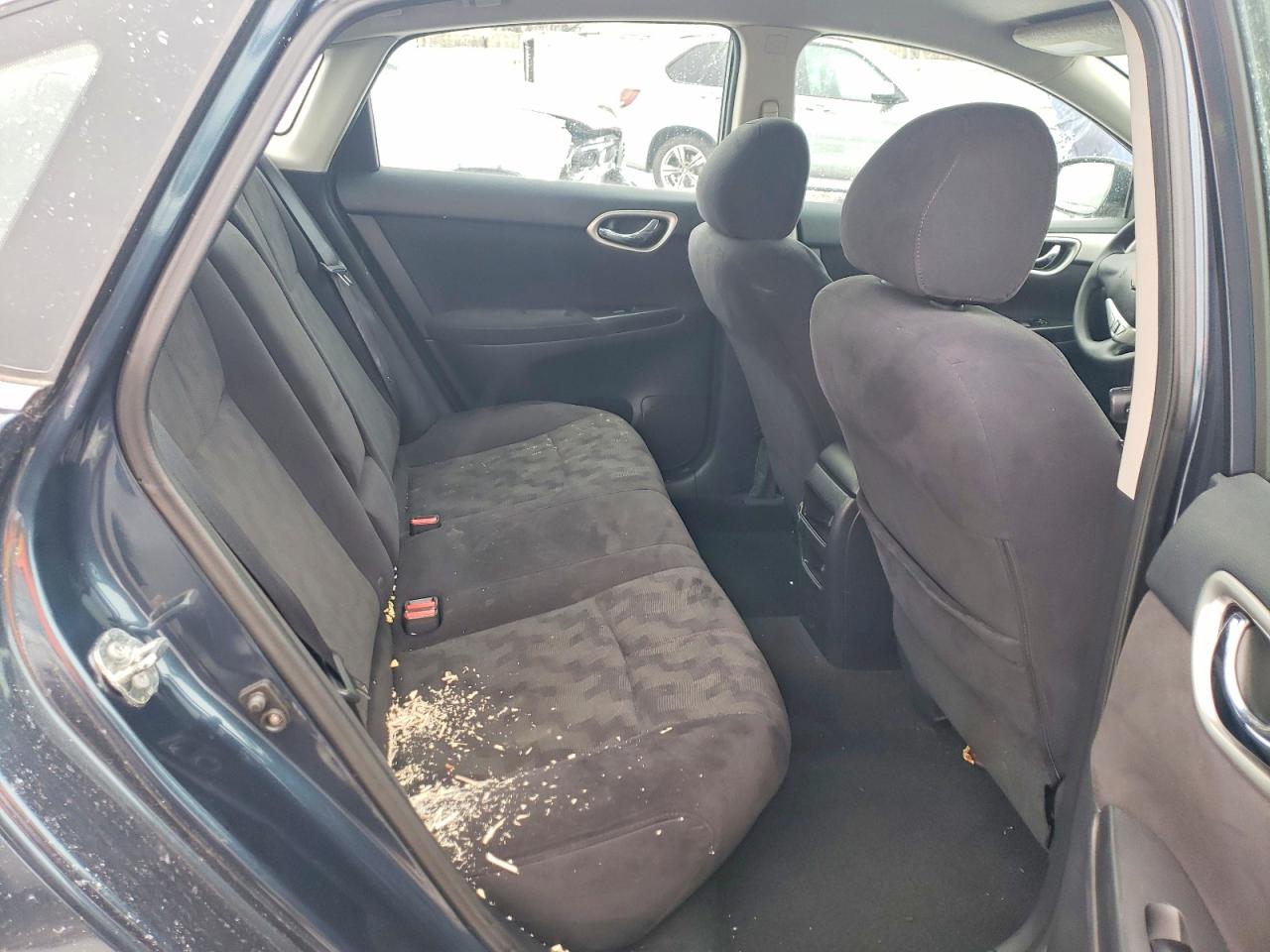 2013 NISSAN SENTRA S photo 10