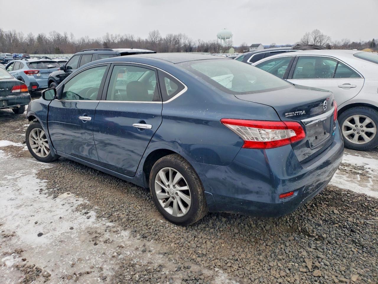 2013 NISSAN SENTRA S photo 2
