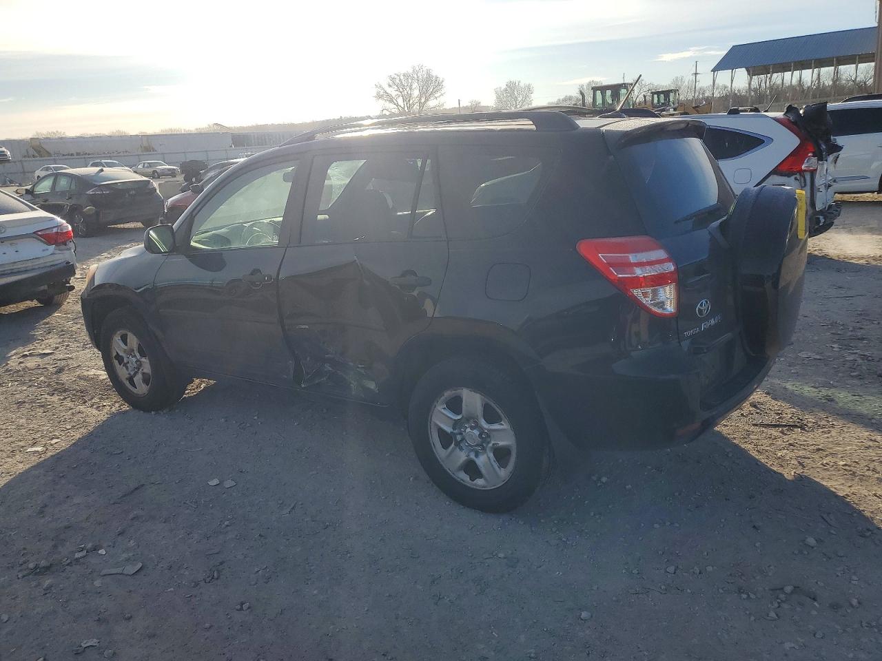 2010 TOYOTA RAV4 photo 2