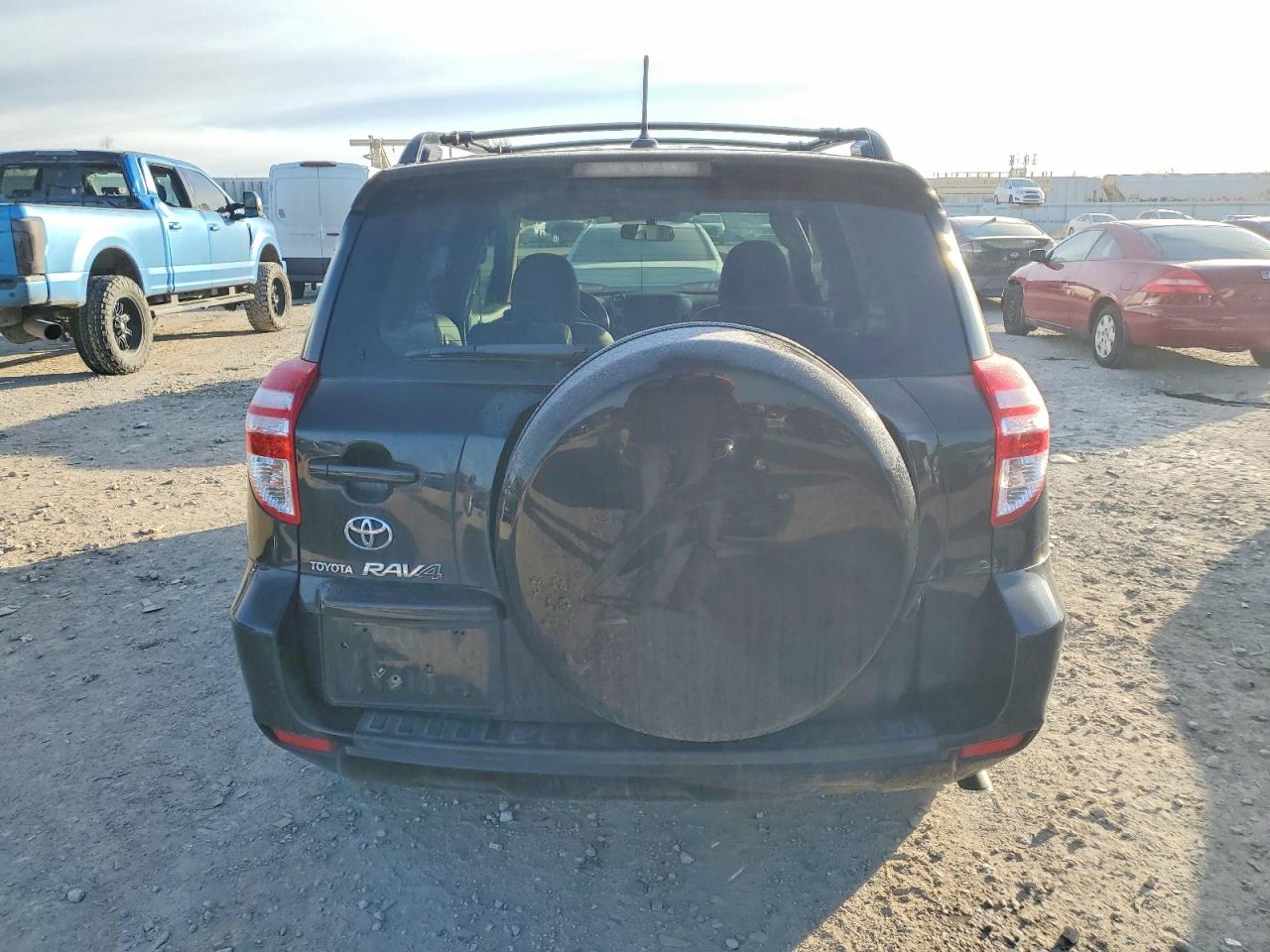 2010 TOYOTA RAV4 photo 6