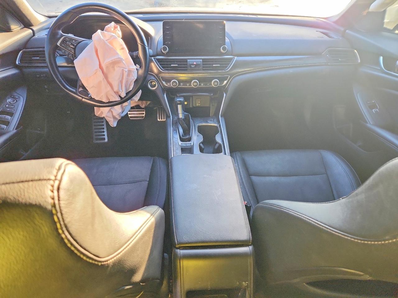2020 HONDA ACCORD SPORT photo 8