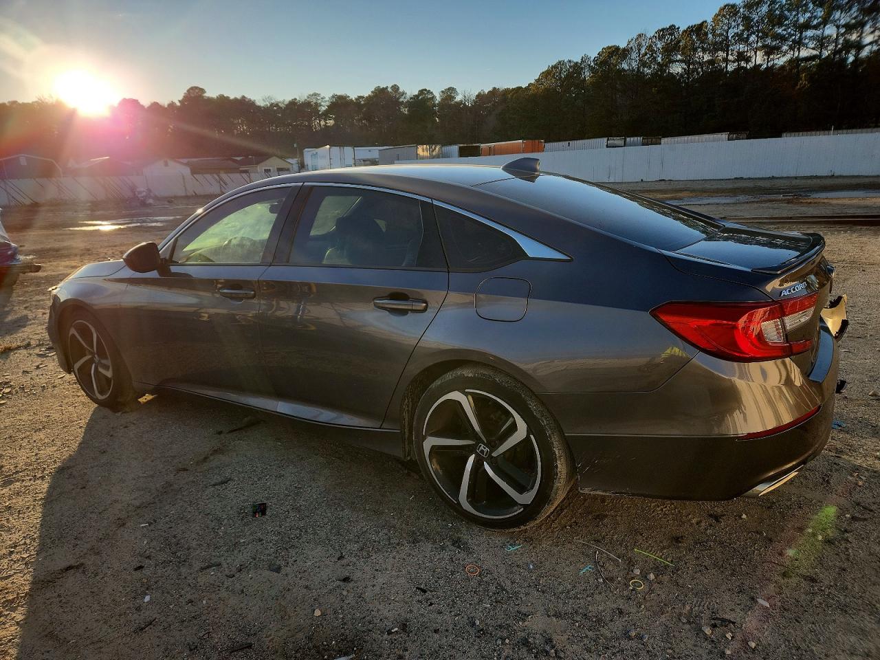2020 HONDA ACCORD SPORT photo 2
