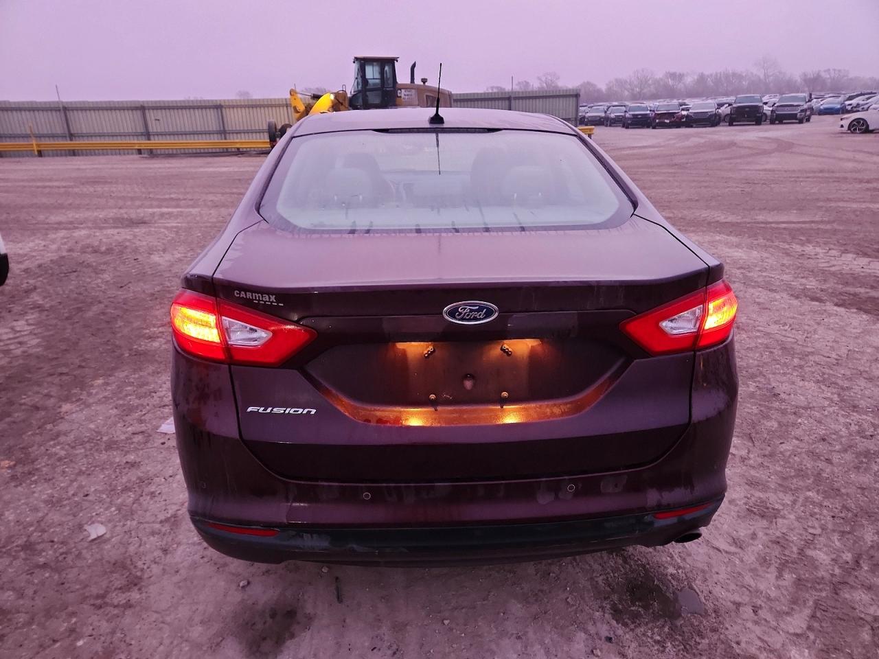2013 FORD FUSION SE photo 6
