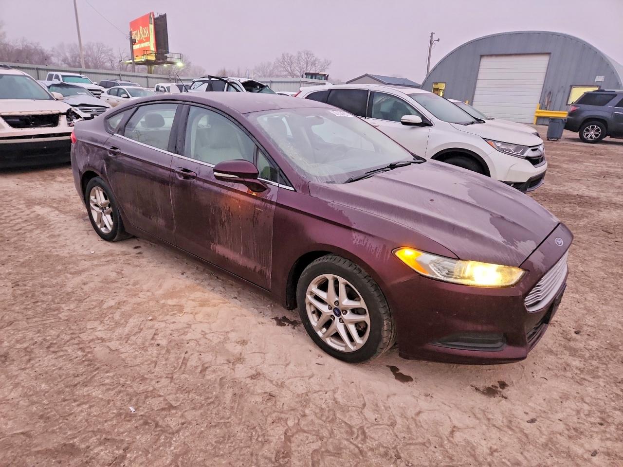 2013 FORD FUSION SE photo 4