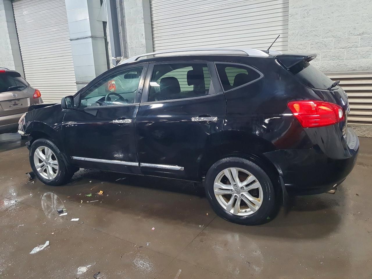 2015 NISSAN ROGUE SELECT S photo 2