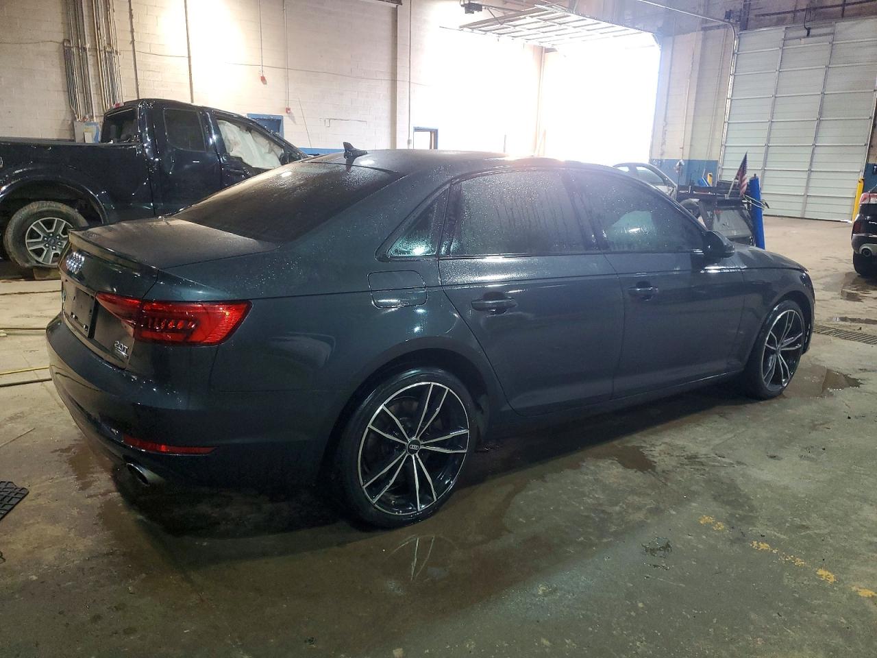 2017 AUDI A4 PREMIUM photo 3