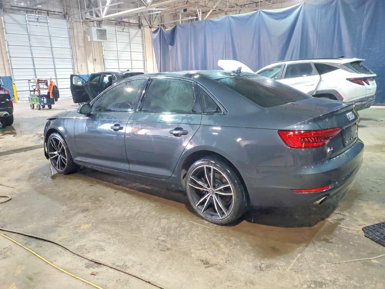 2017 AUDI A4 PREMIUM photo 2