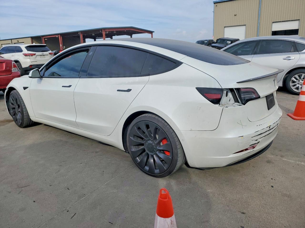 2021 TESLA MODEL 3 photo 2