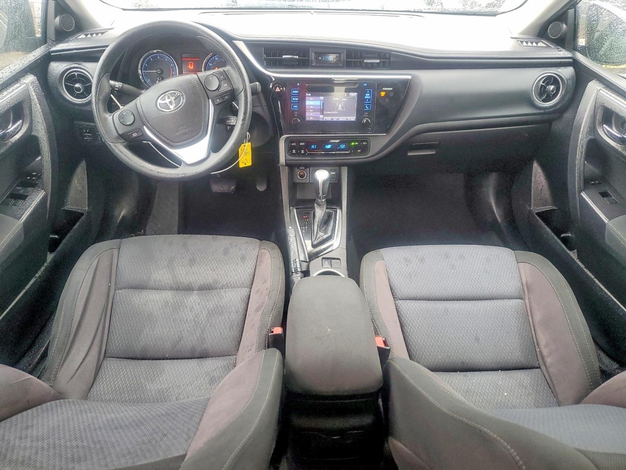 2017 TOYOTA COROLLA LE ECO photo 8