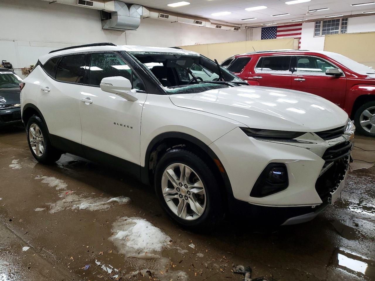 2020 CHEVROLET BLAZER 2LT photo 4