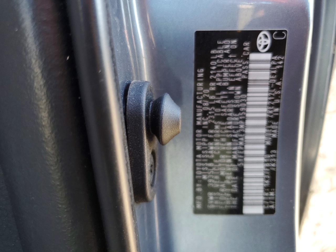 2021 TOYOTA COROLLA LE photo 12