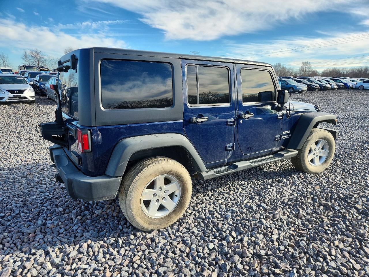 2013 JEEP WRANGLER UNLIMITED SPORT photo 3