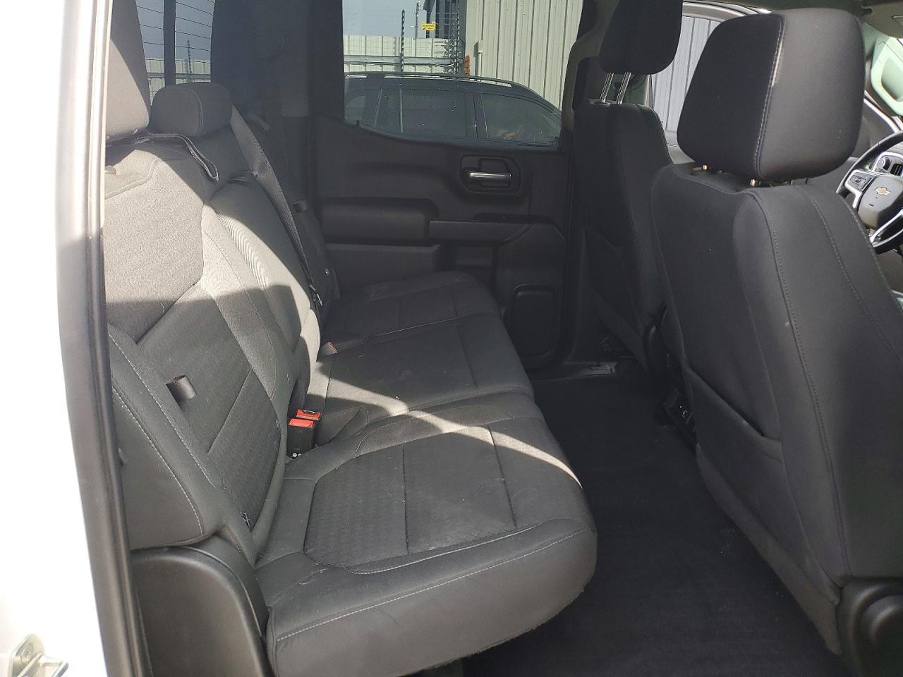 2020 CHEVROLET SILVERADO C1500 LT photo 19