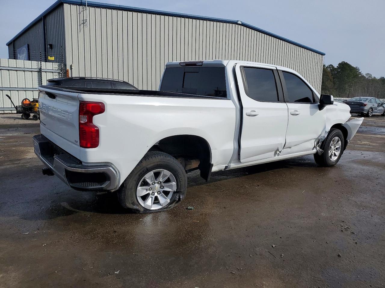 2020 CHEVROLET SILVERADO C1500 LT photo 5