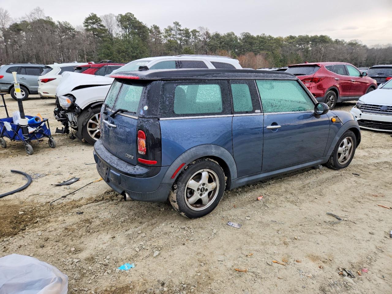 2010 MINI COOPER CLUBMAN photo 3
