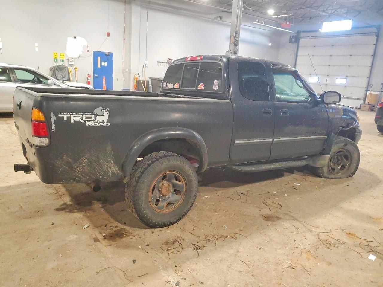 2002 TOYOTA TUNDRA ACCESS CAB LIMITED photo 3
