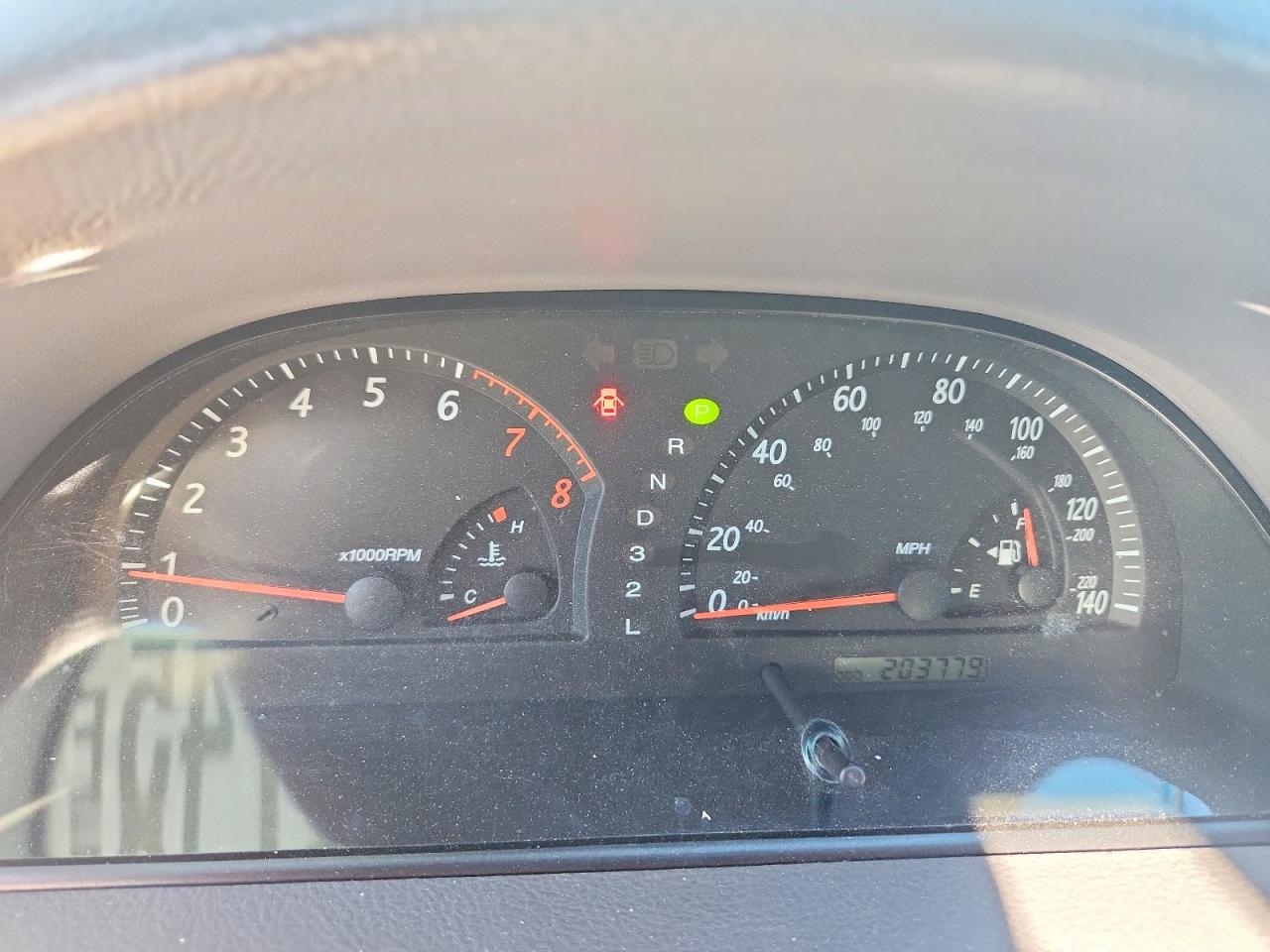 2003 TOYOTA CAMRY XLE V6 photo 9