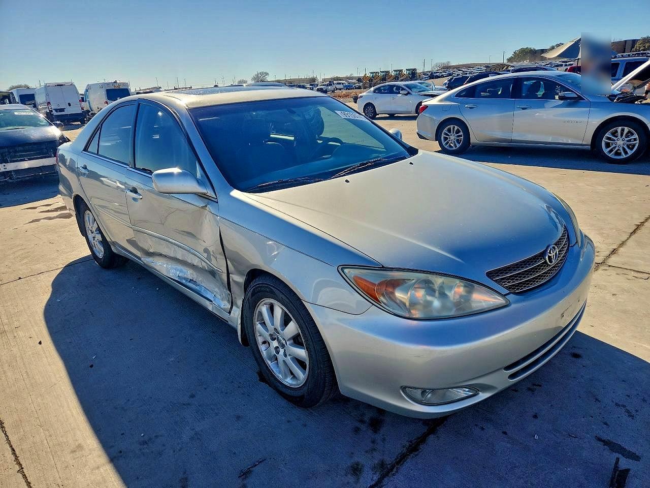 2003 TOYOTA CAMRY XLE V6 photo 4