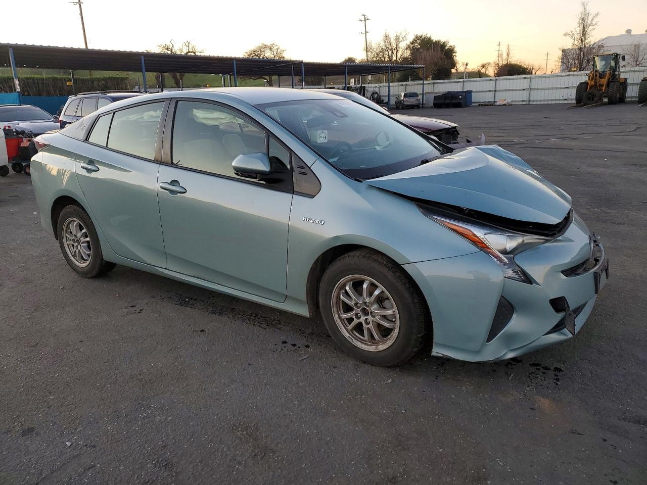 2018 TOYOTA PRIUS photo 4