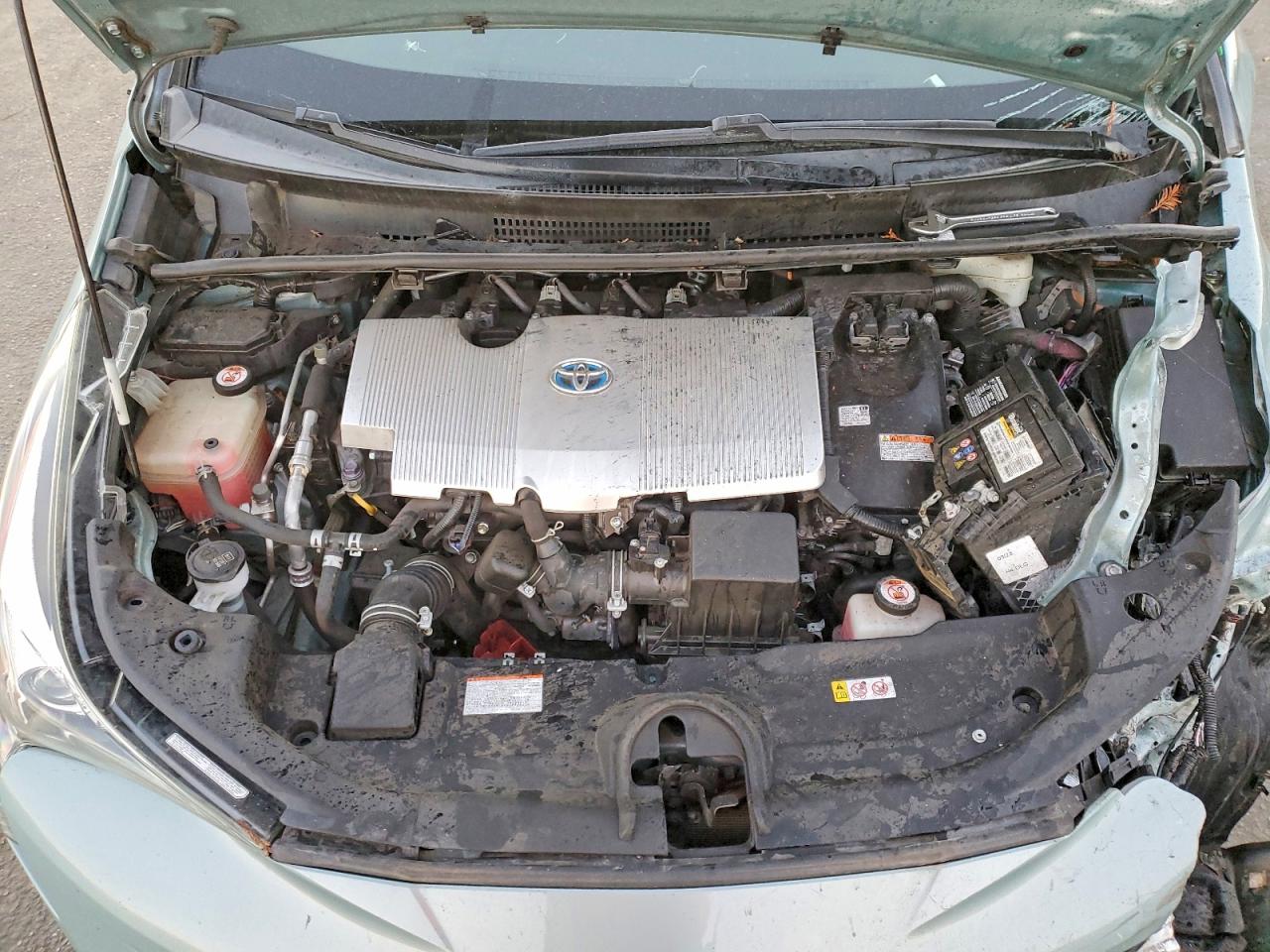 2018 TOYOTA PRIUS photo 11